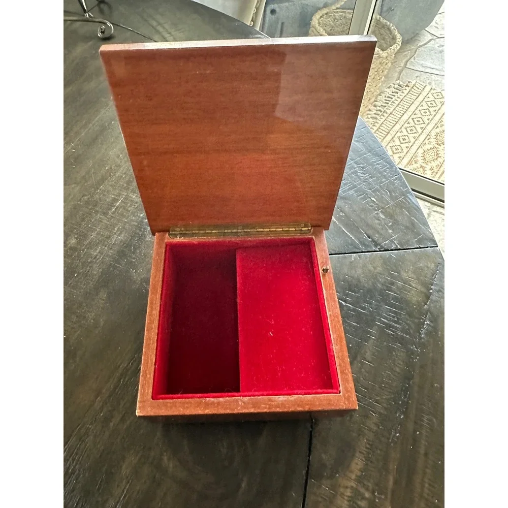 Vintage Wood Music Jewelry Box Marquetry Love Birds Heart Inlay Red Velvet VGUC